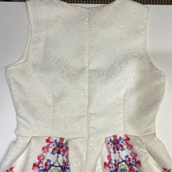 Chelsea Mini Dress - Picture 8 of 14